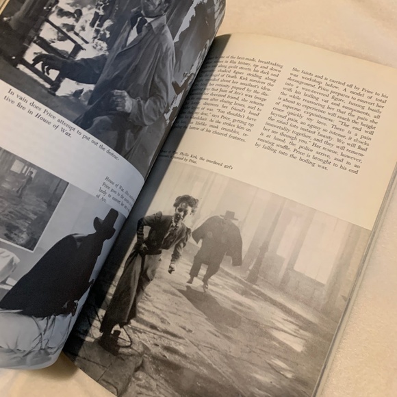 Vintage Book "Heroes of the Horrors" - Picture 7 of 9